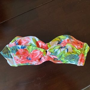 Kona Sol floral Biki bandeau top in hawaiian print